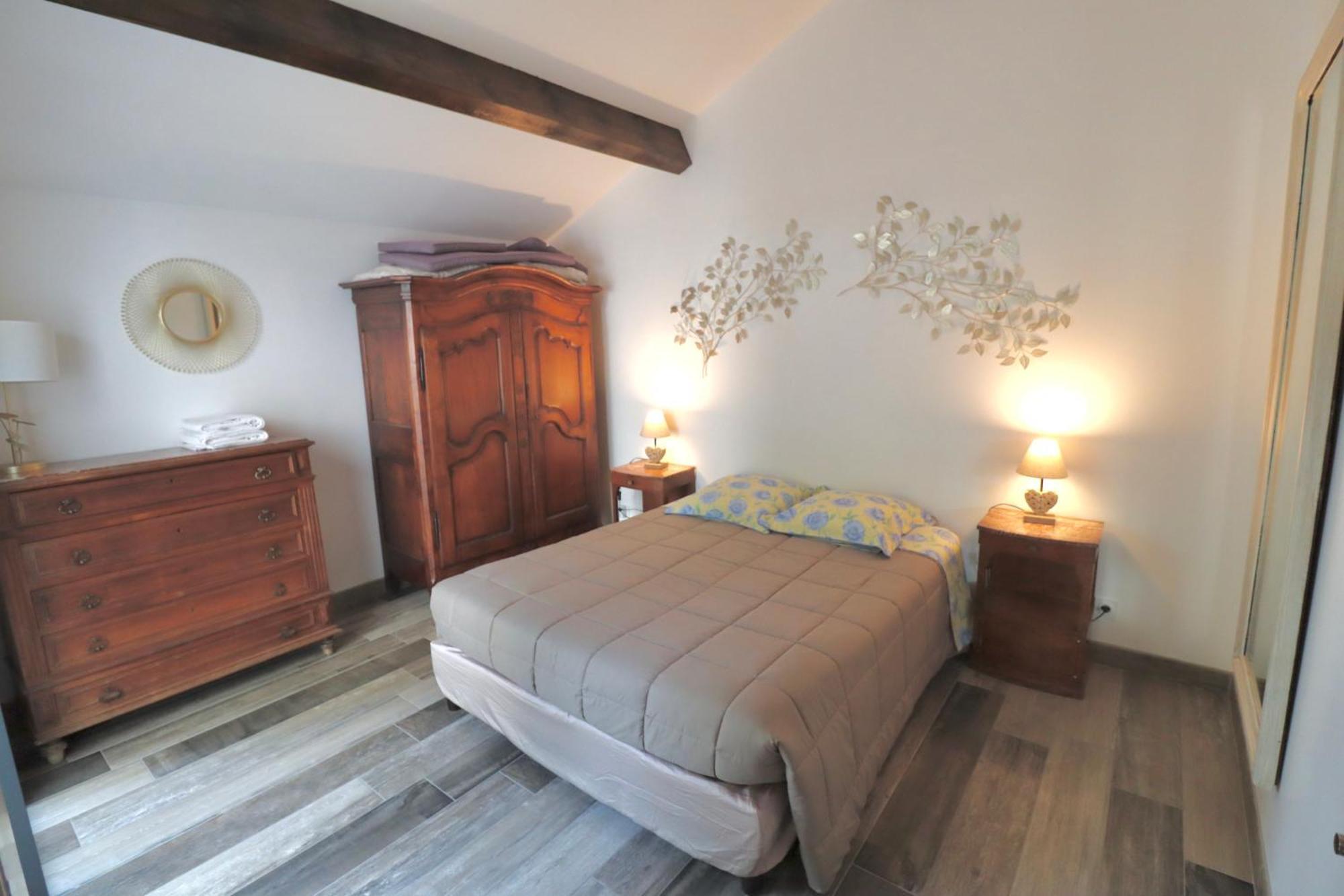 Gites Avec Piscine Et Jacuzzi Au Mas De Cadoule Saint-Just  Стая снимка